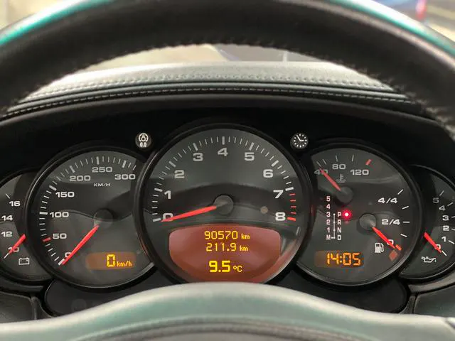 2005 Porsche 911 thumbnail 5