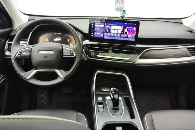 2023 Haval H6 thumbnail 4