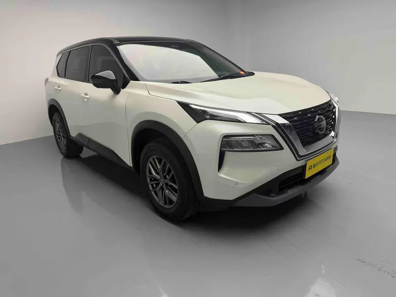 2021 Nissan Zeekr X-Trail thumbnail 4