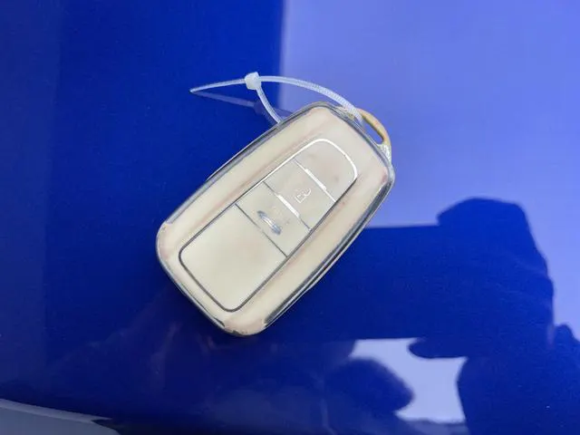 2022 Toyota Camry thumbnail 12