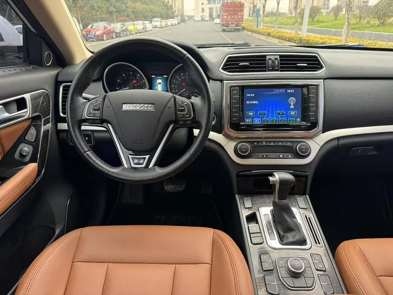 2016 Haval / Jolion Coupe thumbnail 5