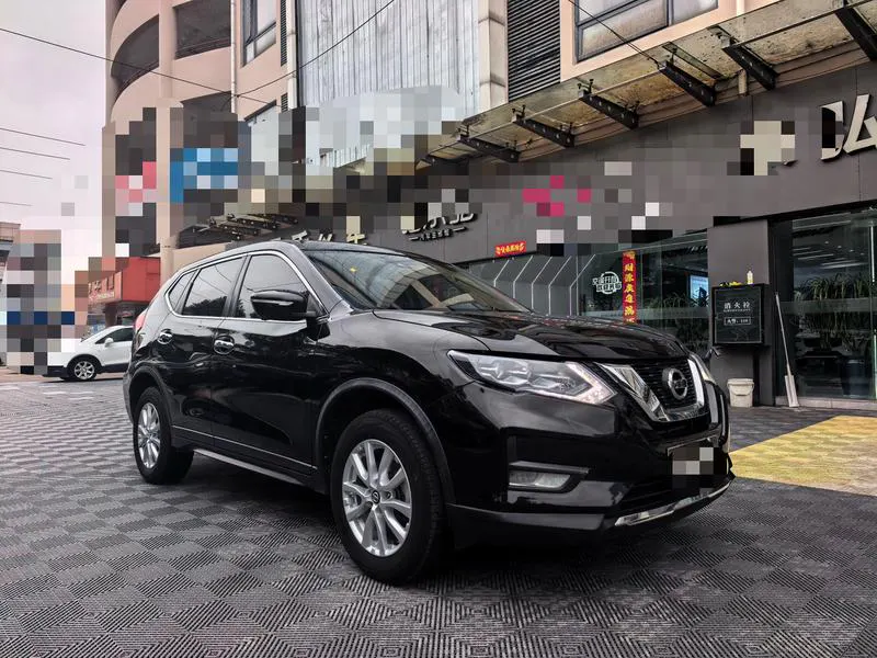 2021 Nissan Zeekr X-Trail thumbnail 3