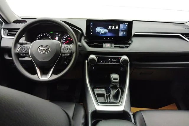 2024 Toyota RAV4 thumbnail 4