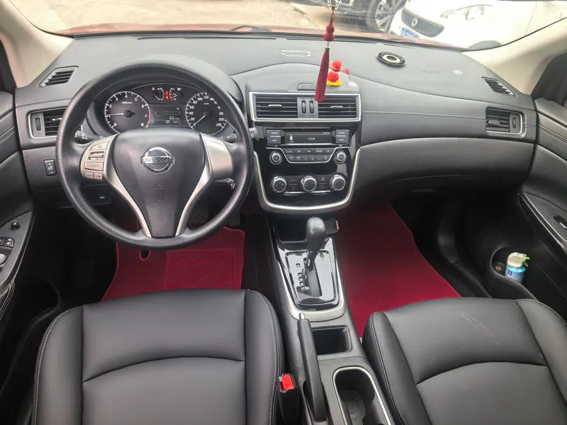 2020 Nissan Tiida thumbnail 6