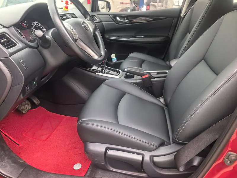 2020 Nissan Tiida thumbnail 7