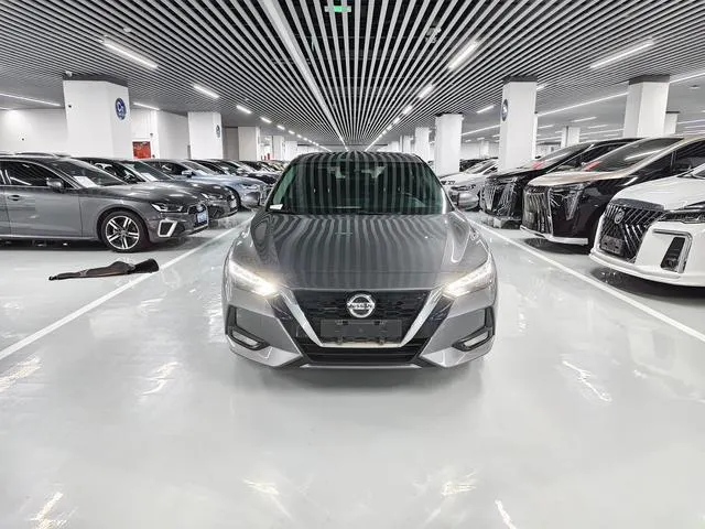 2022 Nissan Sylphy thumbnail 2