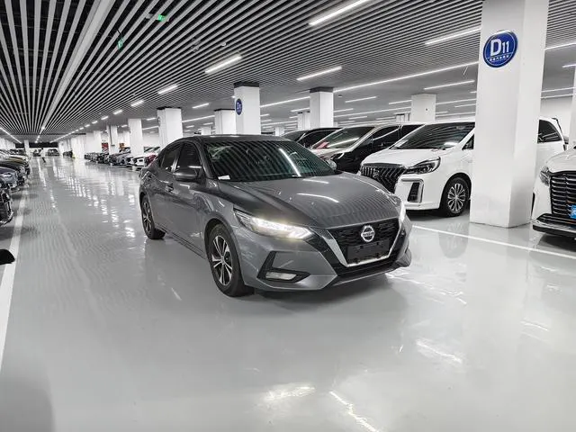 2022 Nissan Sylphy thumbnail 3