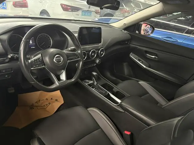 2021 Nissan Sylphy thumbnail 4