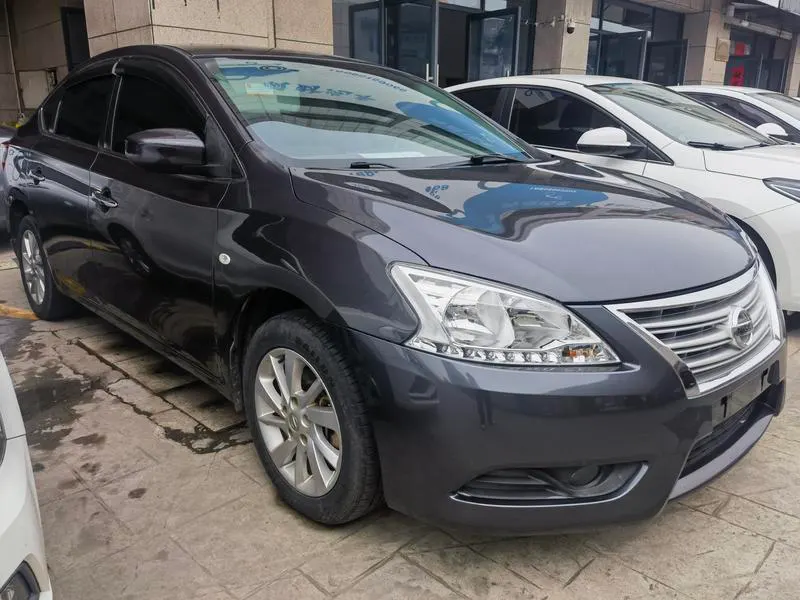 2014 Nissan Sylphy thumbnail 2