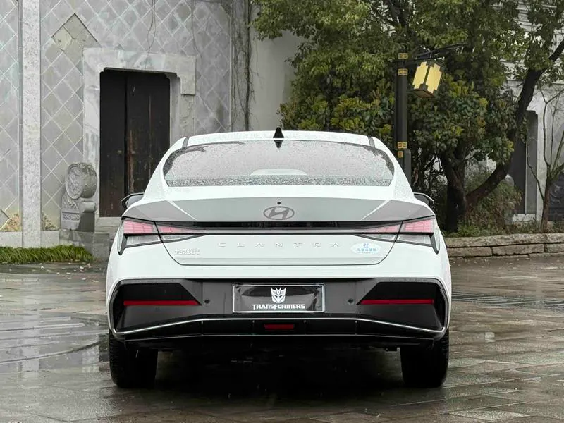 2023 Hyundai Sonata thumbnail 5