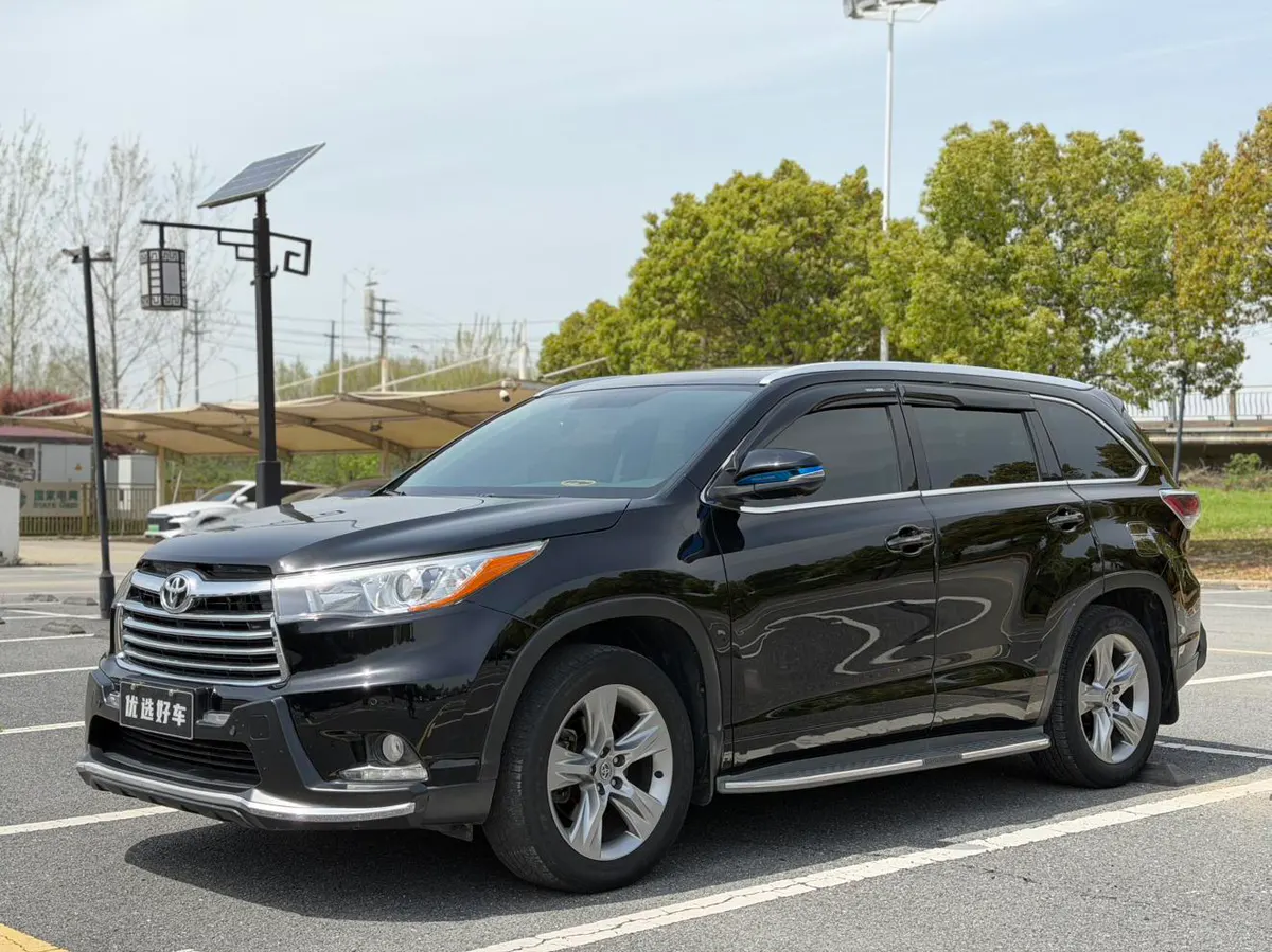 2015 Toyota Highlander thumbnail 20