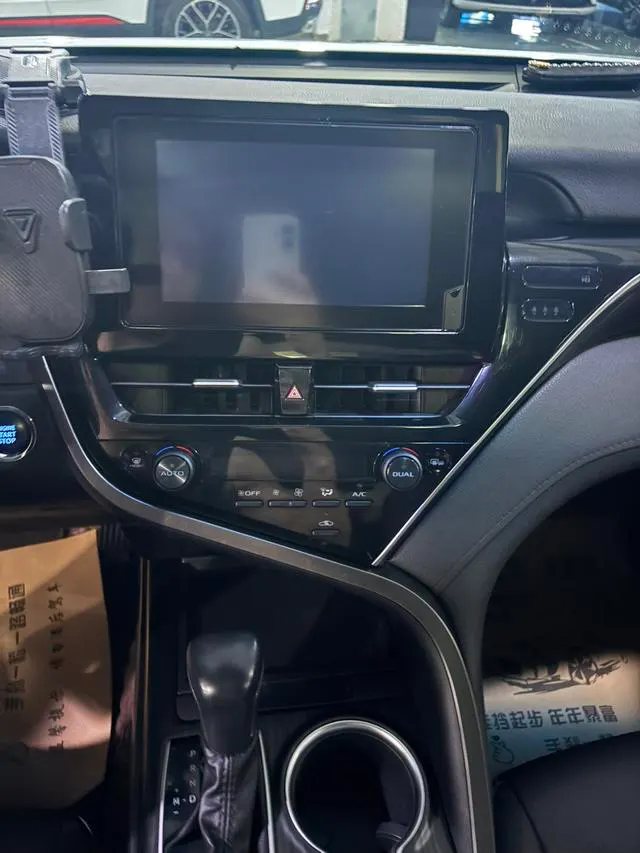 2022 Toyota Camry thumbnail 5