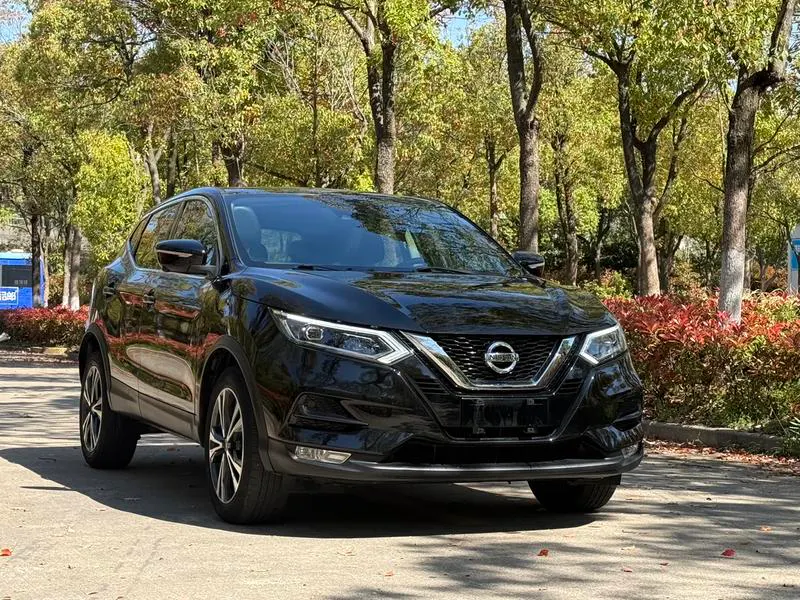 2019 Nissan Qashqai thumbnail 3