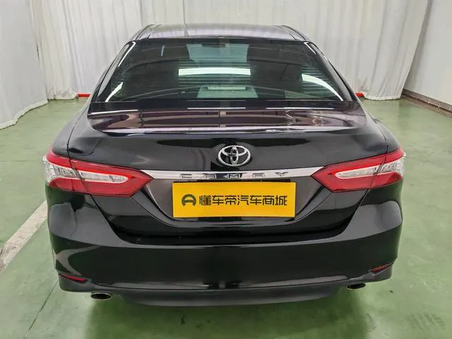 2018 Toyota Camry thumbnail 7