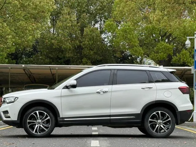 2016 Haval H6 Coupe thumbnail 3