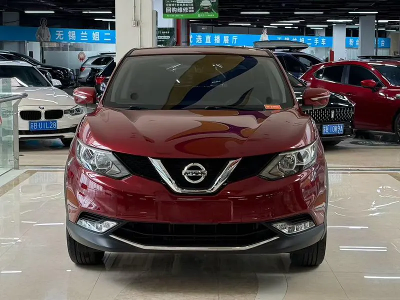 2017 Nissan Qashqai thumbnail 2