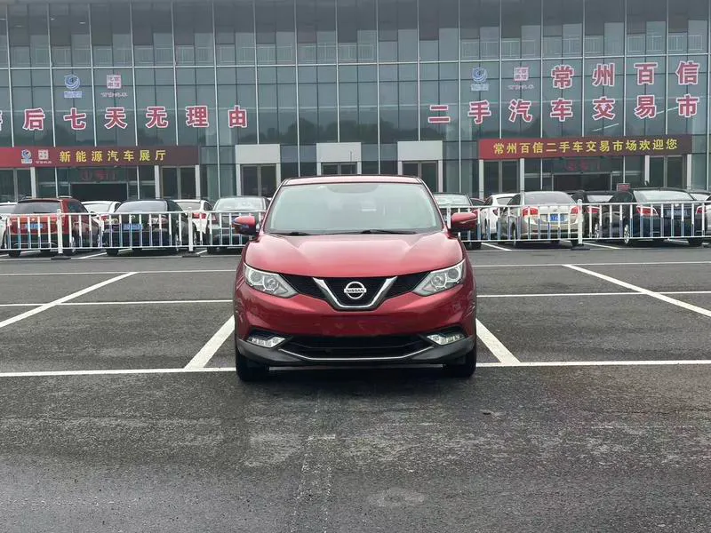 2016 Nissan Qashqai thumbnail 2