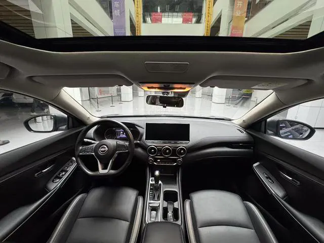 2023 Nissan Sylphy thumbnail 5