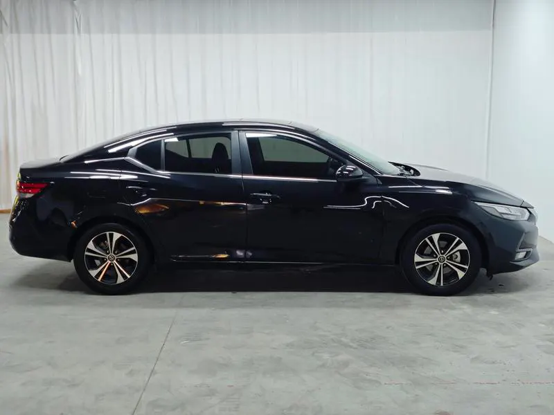 2020 Nissan Sylphy thumbnail 9
