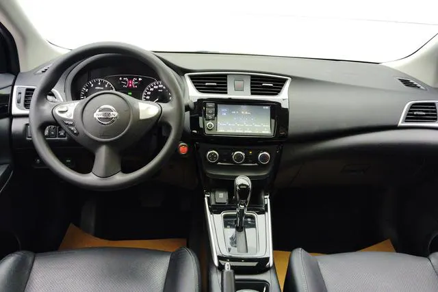 2016 Nissan Sylphy thumbnail 4