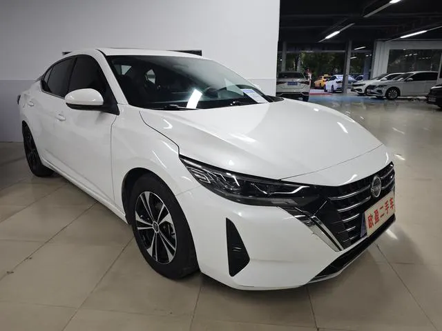 2023 Nissan Sylphy thumbnail 3