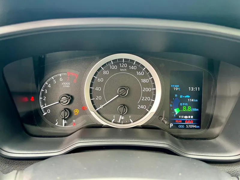 2022 Toyota Corolla Cross thumbnail 5