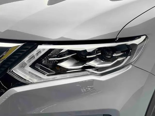 2025 Nissan Zeekr X-Trail thumbnail 13