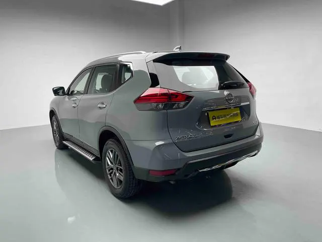 2025 Nissan Zeekr X-Trail thumbnail 6