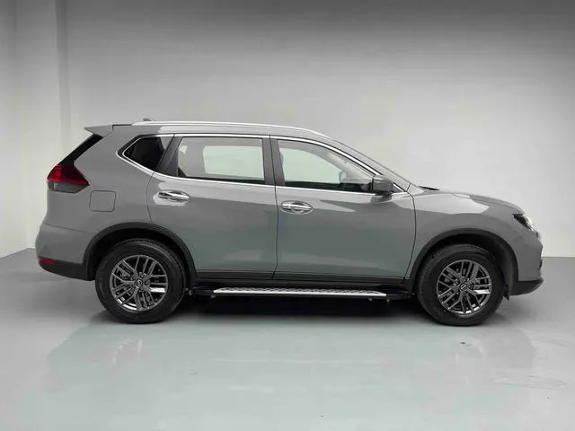 2025 Nissan Zeekr X-Trail thumbnail 9