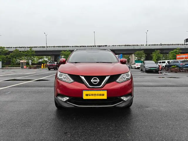 2017 Nissan Qashqai thumbnail 2
