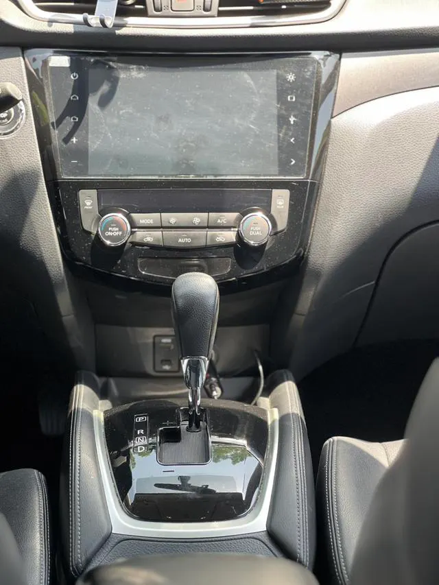 2015 Nissan X-Trail thumbnail 5