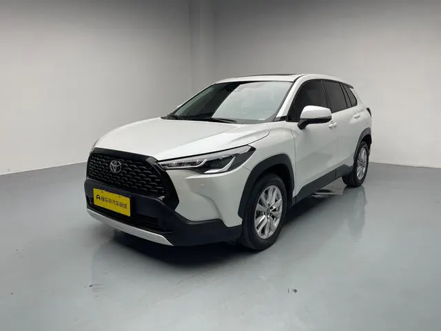 2022 Toyota Corolla Cross thumbnail 2