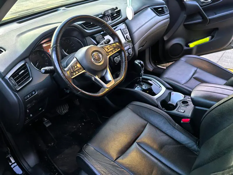 2017 Nissan Zeekr X-Trail thumbnail 5