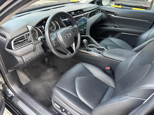 2019 Toyota Camry thumbnail 5
