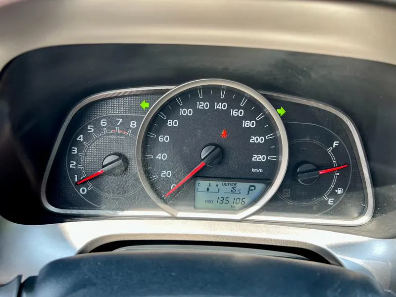 2015 Toyota RAV4 thumbnail 5