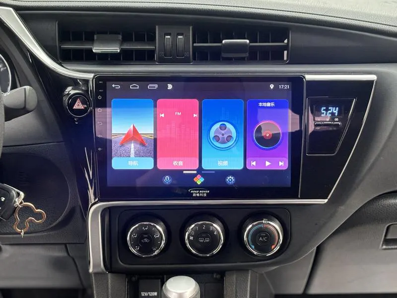 2018 Toyota Corolla thumbnail 5