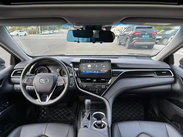 2022 Toyota Camry thumbnail 4