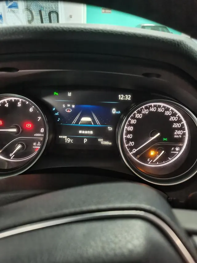 2022 Toyota Camry thumbnail 5