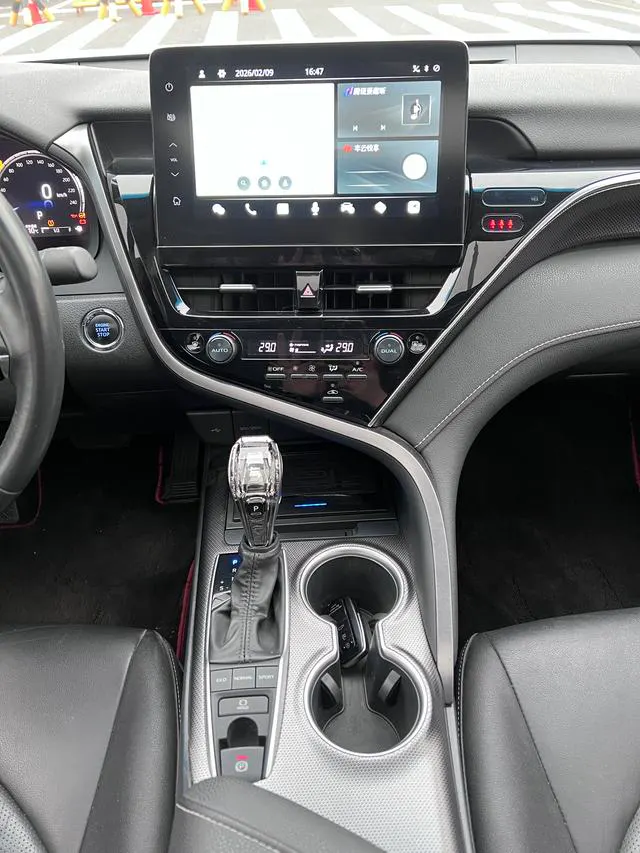 2021 Toyota Camry thumbnail 5