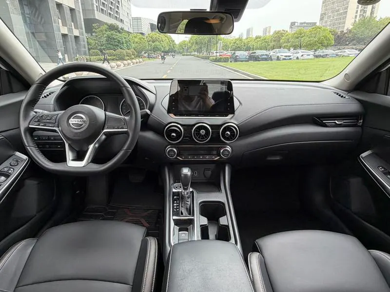 2022 Nissan Sylphy thumbnail 4