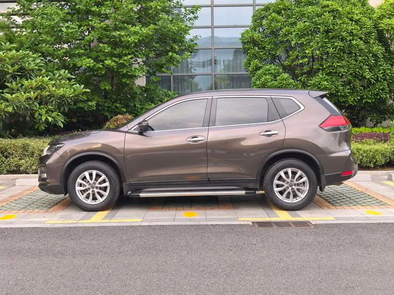 2019 Nissan Zeekr X-Trail thumbnail 3