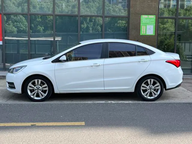 2017 Chery Arrizo 5 thumbnail 3