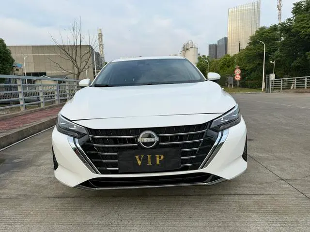 2024 Nissan Sylphy thumbnail 2
