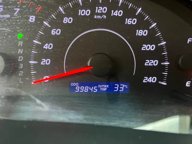 2013 Toyota Camry thumbnail 5