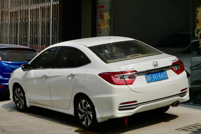 2016 Honda Lingpai thumbnail 3