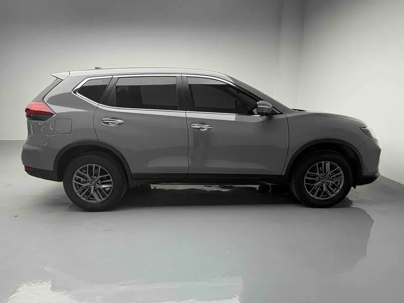 2025 Nissan Zeekr X-Trail thumbnail 9