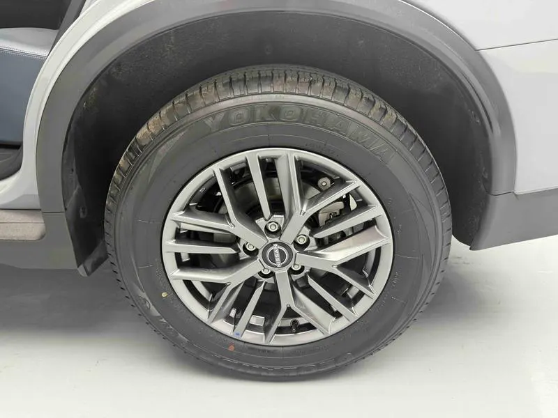 2025 Nissan Zeekr X-Trail thumbnail 10