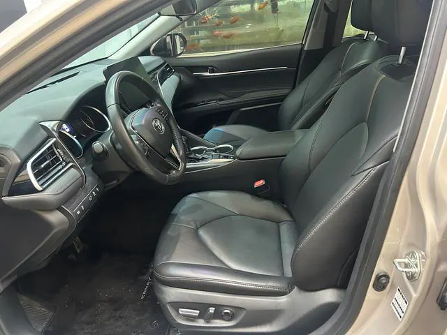 2021 Toyota Camry thumbnail 5