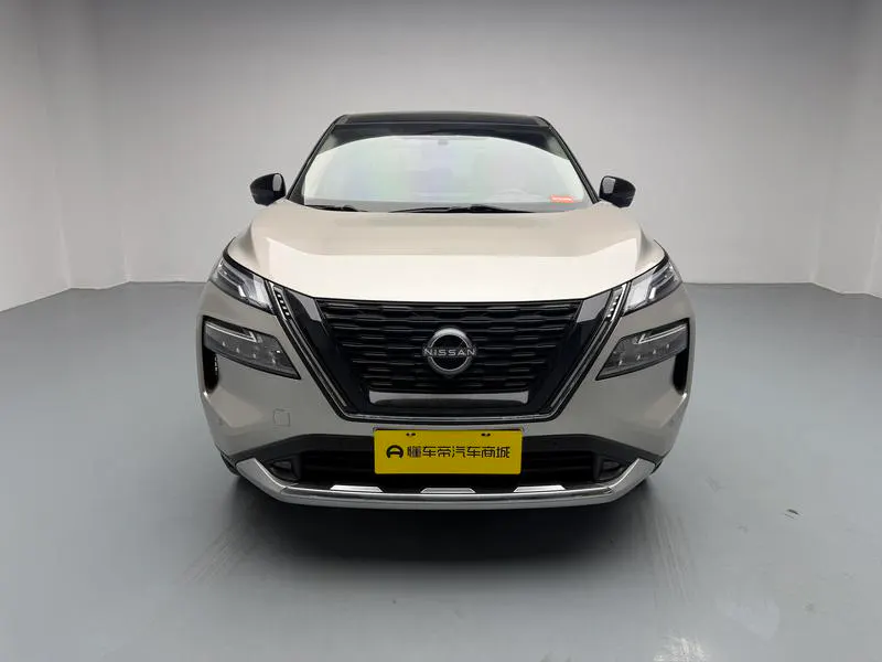 2023 Nissan Zeekr X-Trail thumbnail 3