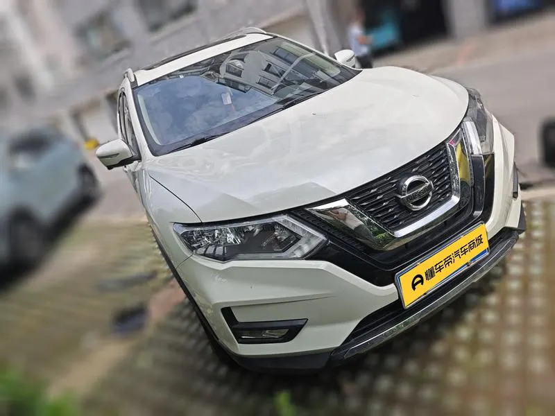 2019 Nissan X-Trail thumbnail 4